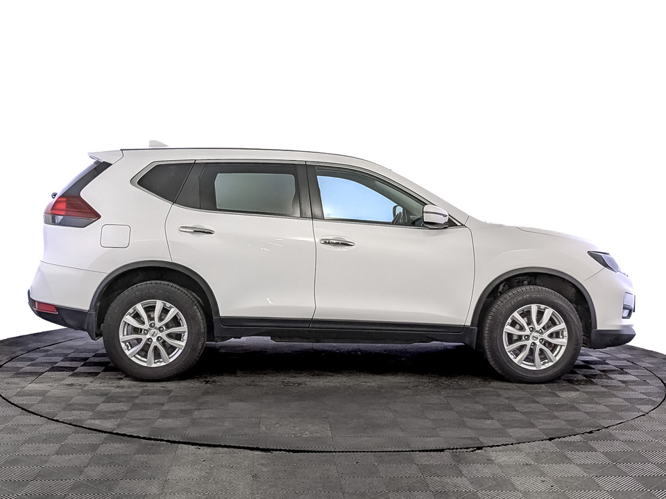 car-card-slide Nissan X-Trail 2021 62 229км фото №4