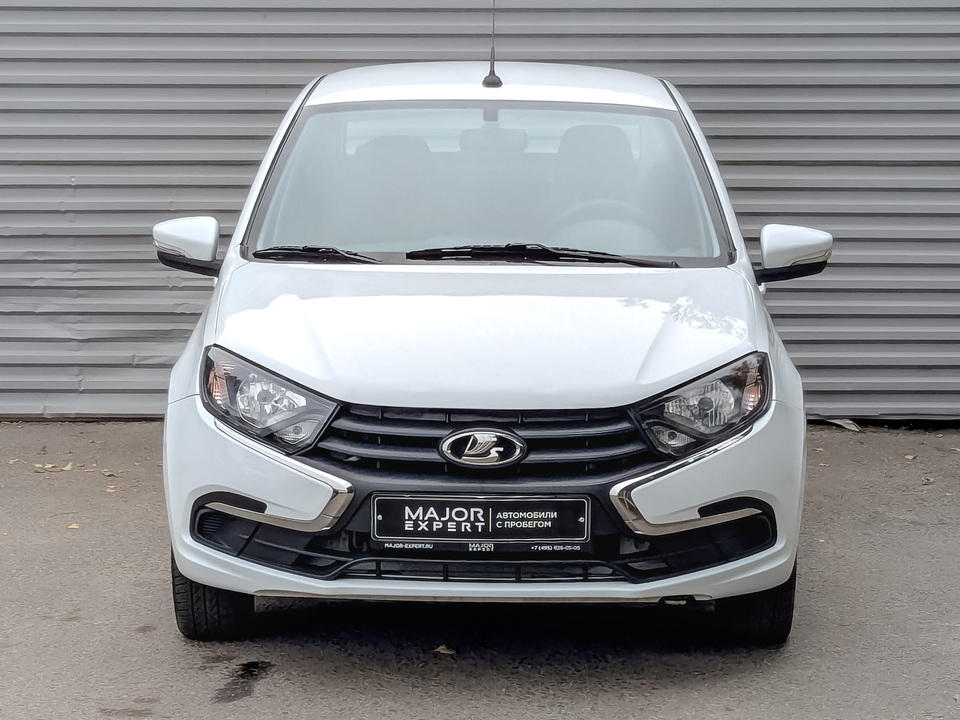 car-card-slide Lada Granta 2023 39 433км фото №2