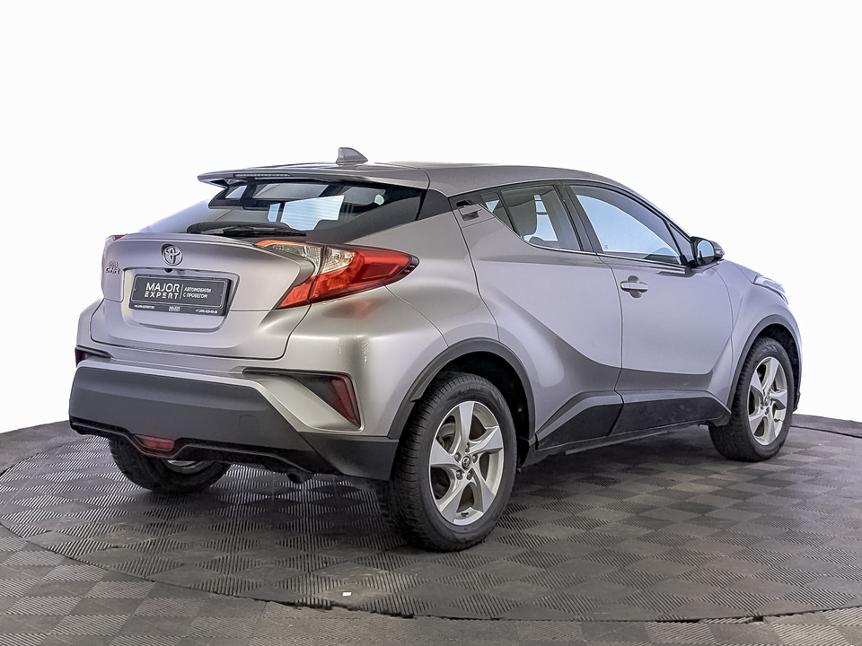car-card-slide Toyota C-HR 2018 156 834км фото №5