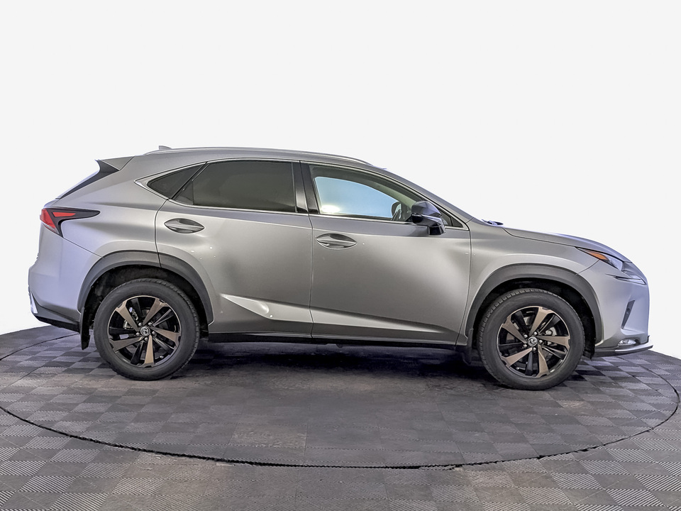car-card-slide Lexus NX 2021 44 045км фото №4