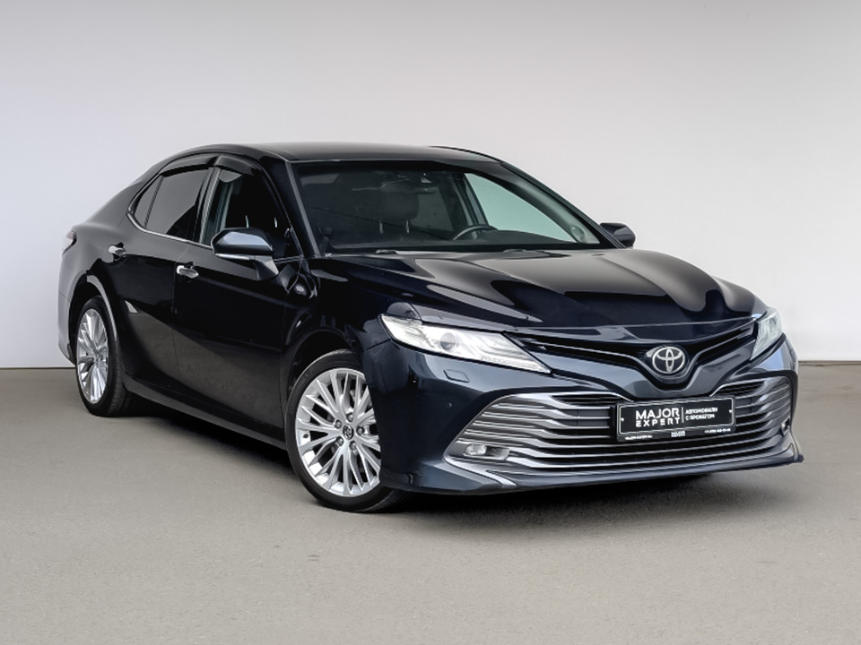 car-card-slide Toyota Camry 2018 139 488км фото №3