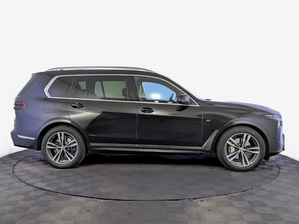 car-card-slide BMW X7 2023 79 449км фото №4
