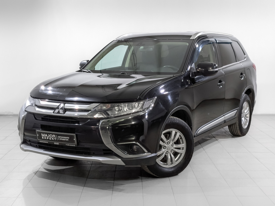 car-card-slide Mitsubishi Outlander 2017 120 435км фото №1