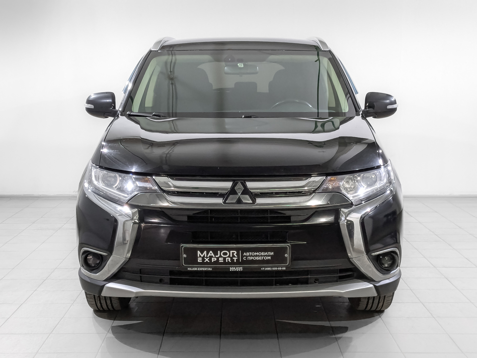 car-card-slide Mitsubishi Outlander 2017 120 435км фото №2