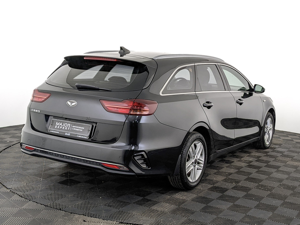 Kia Ceed 2019 124 597км фото №5