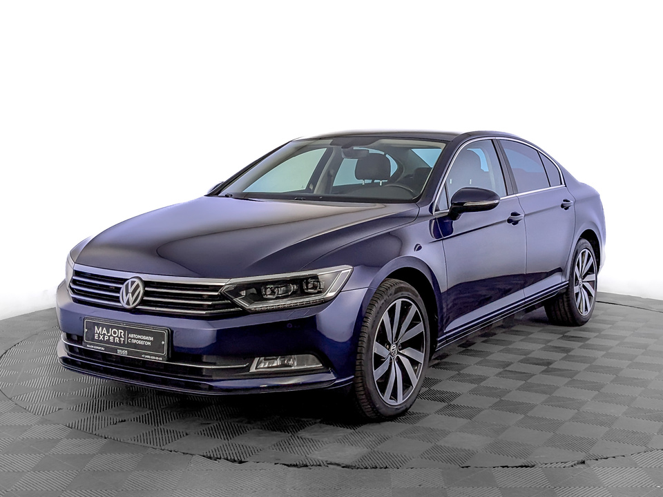car-card-slide Volkswagen Passat 2019 128 087км фото №1