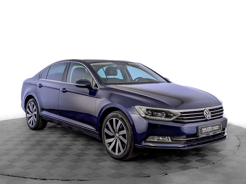 car-card-slide Volkswagen Passat 2019 128 087км фото №3