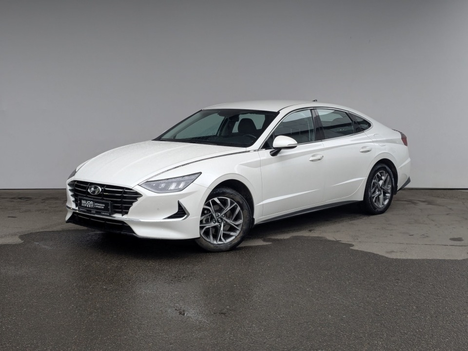 car-card-slide Hyundai Sonata 2021 31 802км фото №1