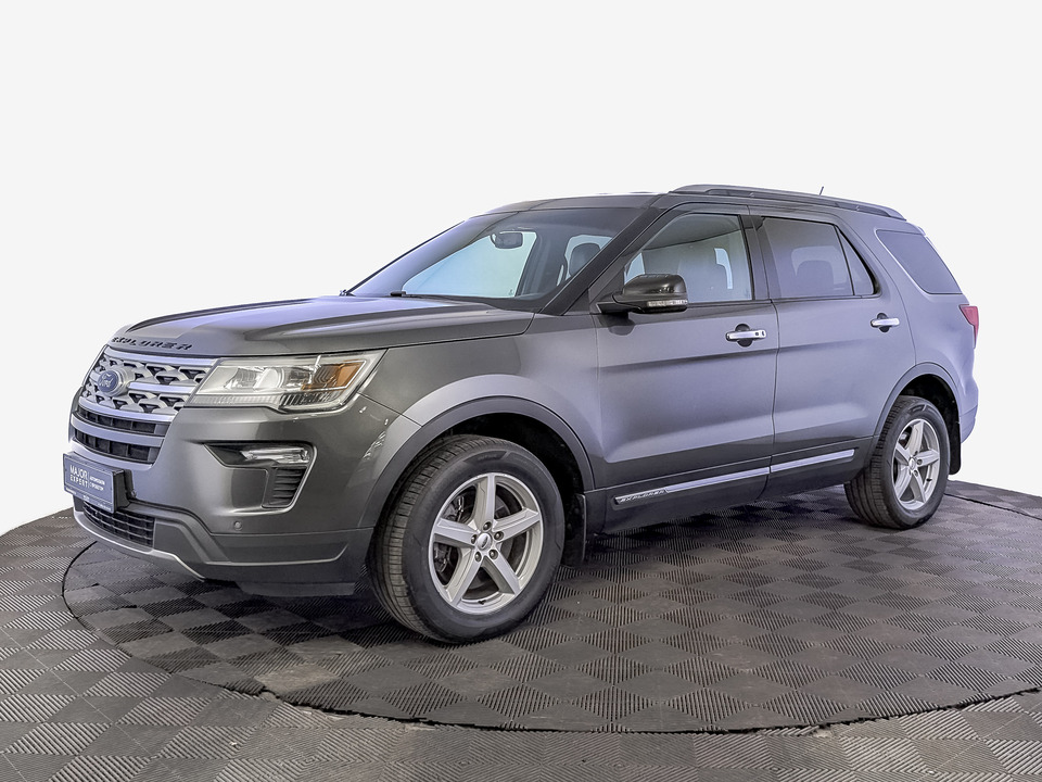 car-card-slide Ford Explorer 2019 123 073км фото №1