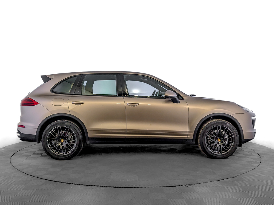 car-card-slide Porsche Cayenne 2016 103 524км фото №4