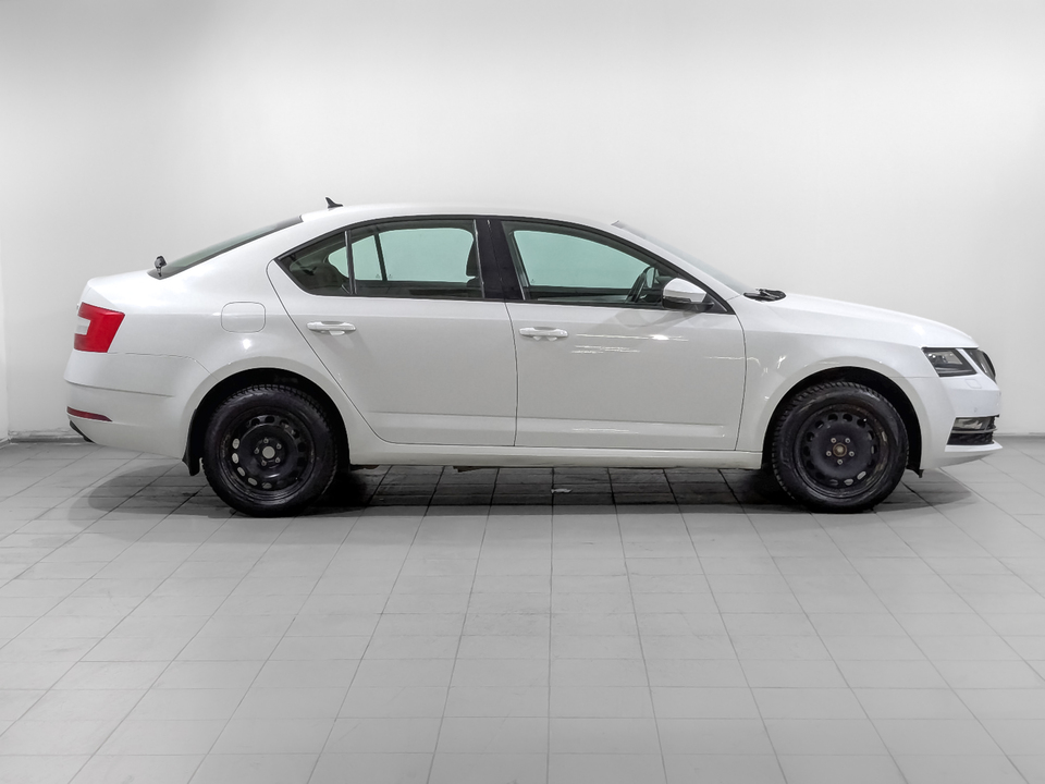 Skoda Octavia 2020 80 725км фото №4