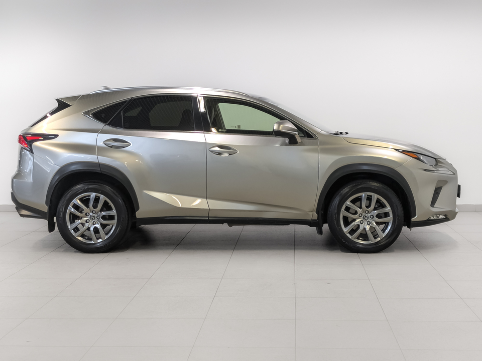 car-card-slide Lexus NX 2021 58 419км фото №4
