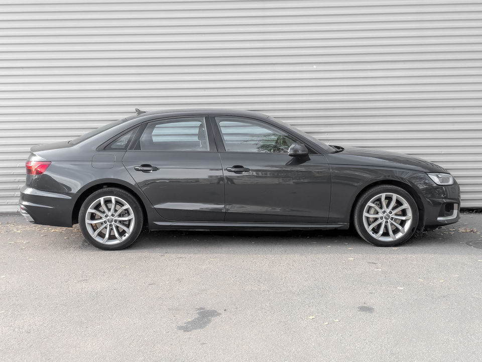 Audi A4 2020 114 649км фото №4