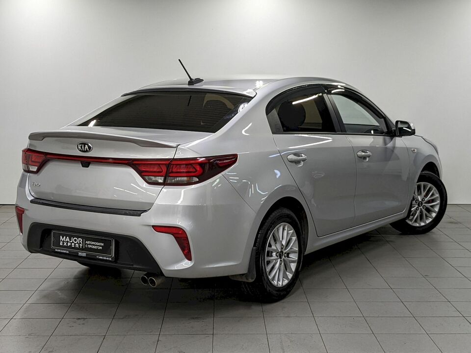 car-card-slide Kia Rio 2019 61 626км фото №5