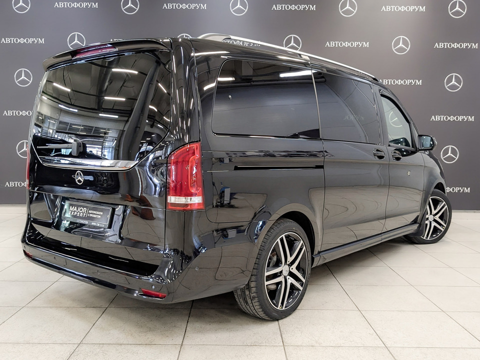 Mercedes-Benz V-Класс 2022 119 000км фото №5