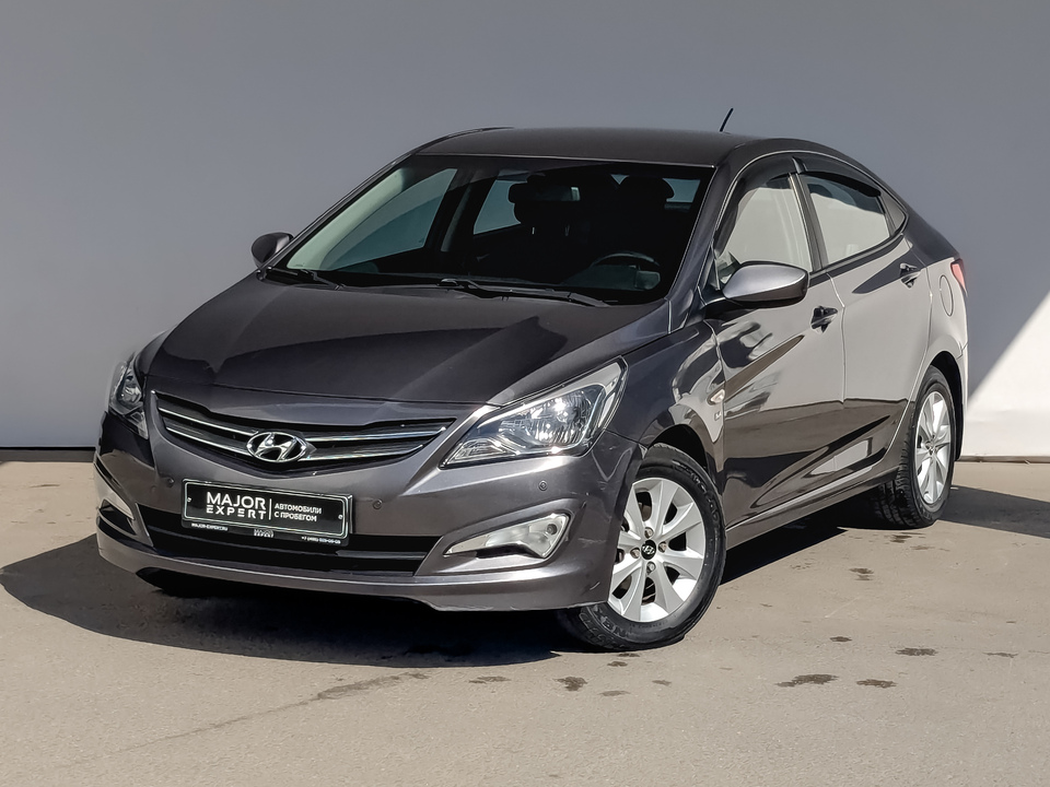 car-card-slide Hyundai Solaris 2016 33 637км фото №1