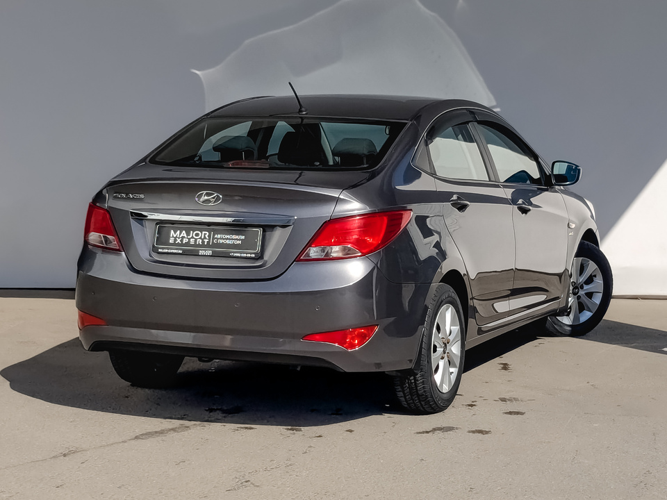 car-card-slide Hyundai Solaris 2016 33 637км фото №5