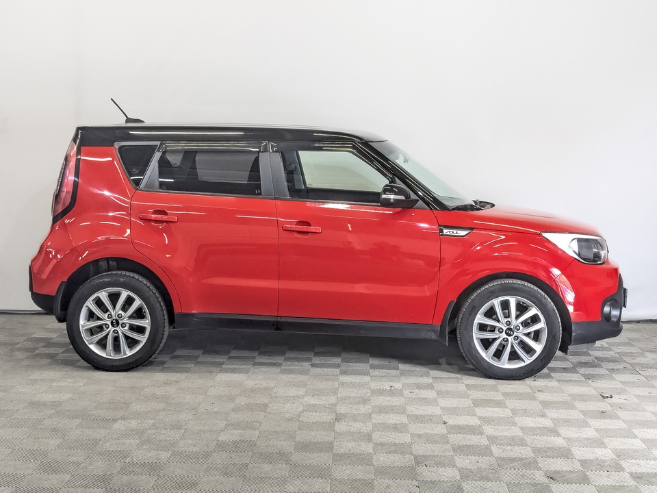 car-card-slide Kia Soul 2018 165 396км фото №4