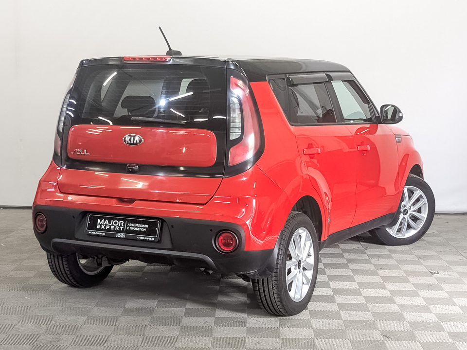 car-card-slide Kia Soul 2018 165 396км фото №5