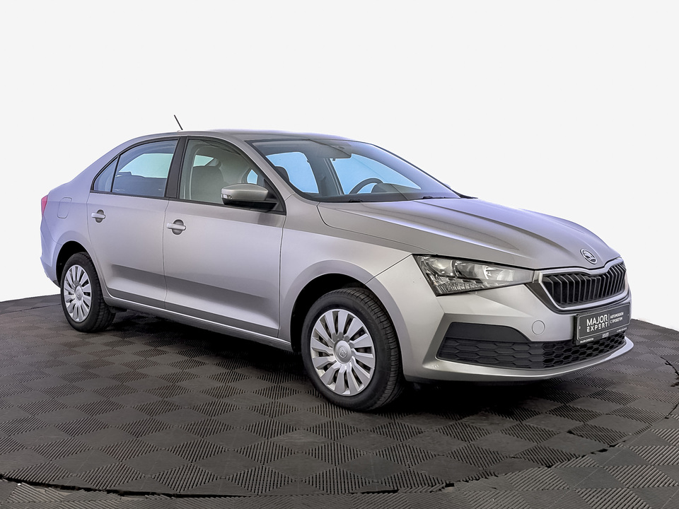 car-card-slide Skoda Rapid II 2021 46 150км фото №3