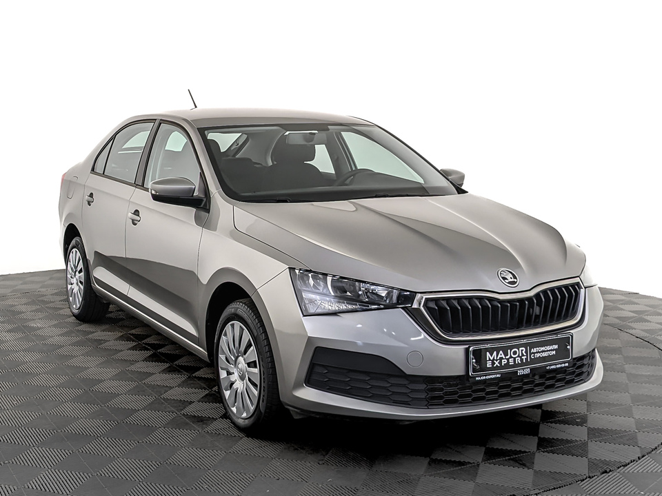 car-card-slide Skoda Rapid II 2021 83 674км фото №3