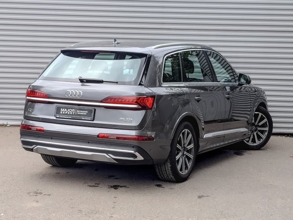 car-card-slide Audi Q7 2022 74 149км фото №5