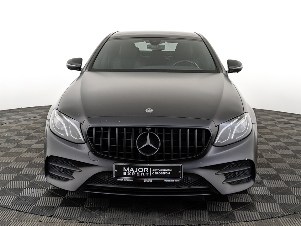 car-card-slide Mercedes-Benz E-Класс 2019 100 375км фото №2