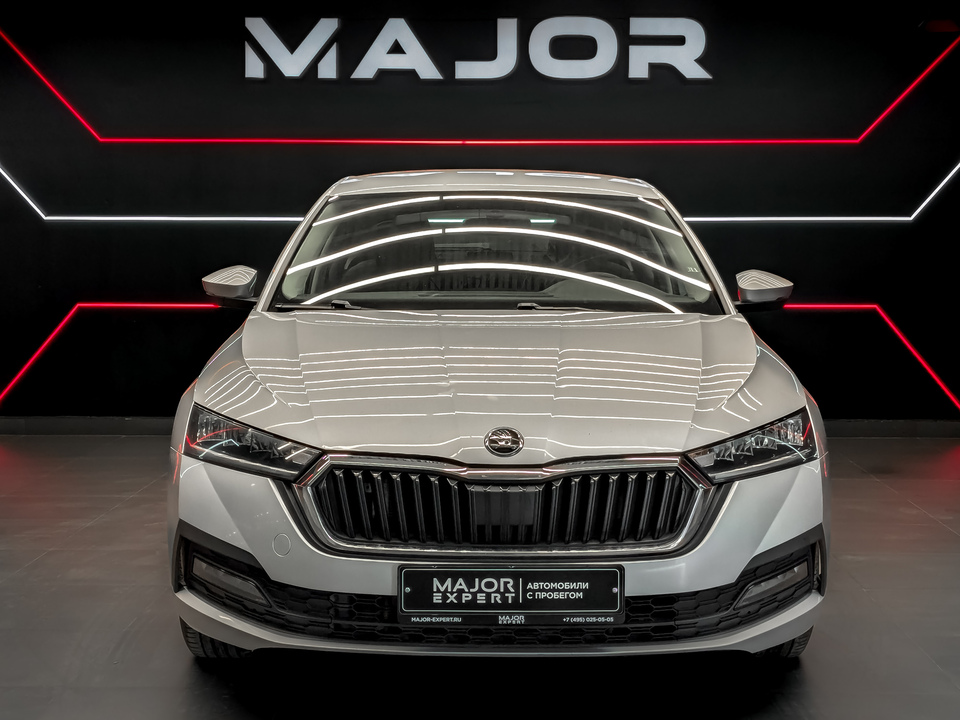 car-card-slide Skoda Octavia 2021 103 998км фото №2