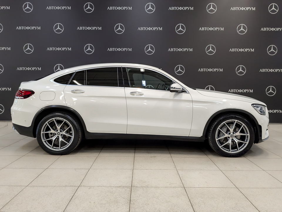 car-card-slide Mercedes-Benz GLC Coupe 2020 109 637км фото №4