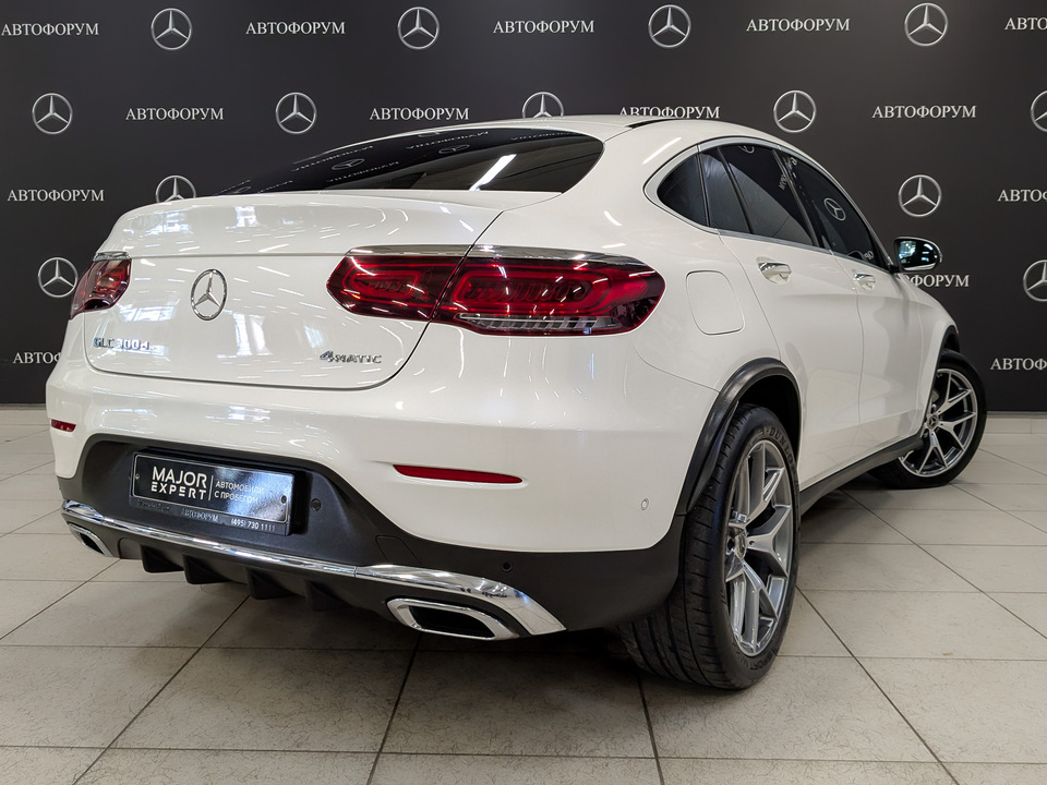 car-card-slide Mercedes-Benz GLC Coupe 2020 109 637км фото №5