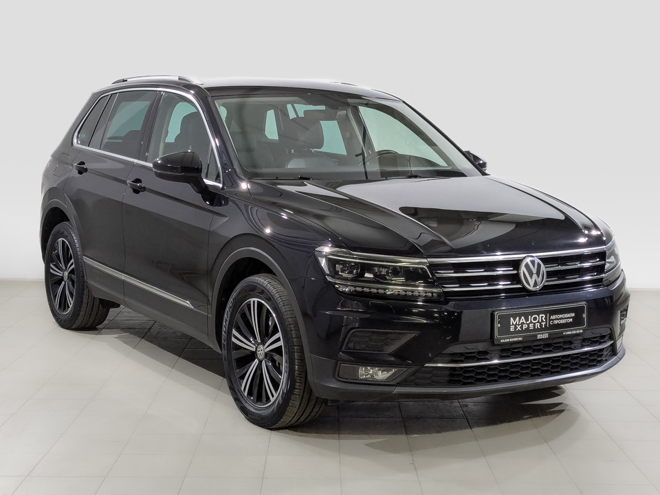 car-card-slide Volkswagen Tiguan 2018 84 489км фото №3