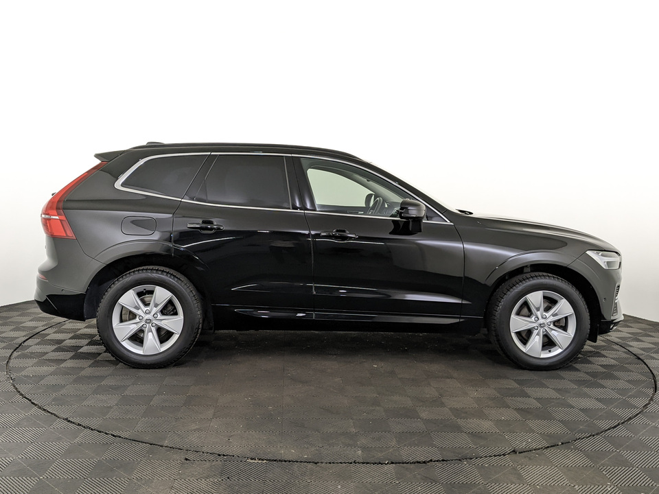 Volvo XC60 2021 77 055км фото №4