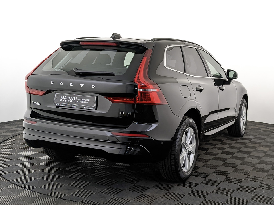 Volvo XC60 2021 77 055км фото №5