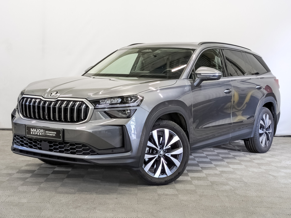 car-card-slide Skoda Kodiaq 2025 4 232км фото №1