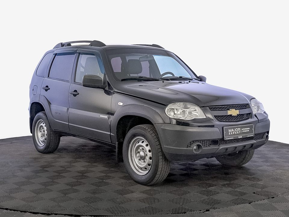 car-card-slide Chevrolet Niva 2018 117 027км фото №3