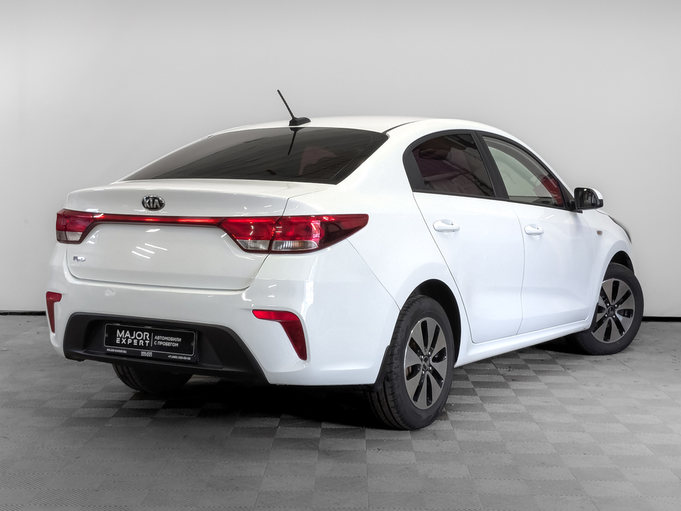 car-card-slide Kia Rio 2019 130 755км фото №5