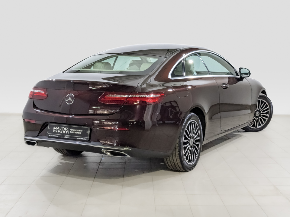 car-card-slide Mercedes-Benz E-Класс Купе 2019 54 218км фото №5