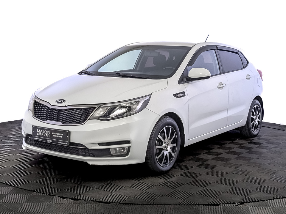car-card-slide Kia Rio 2015 86 989км фото №1