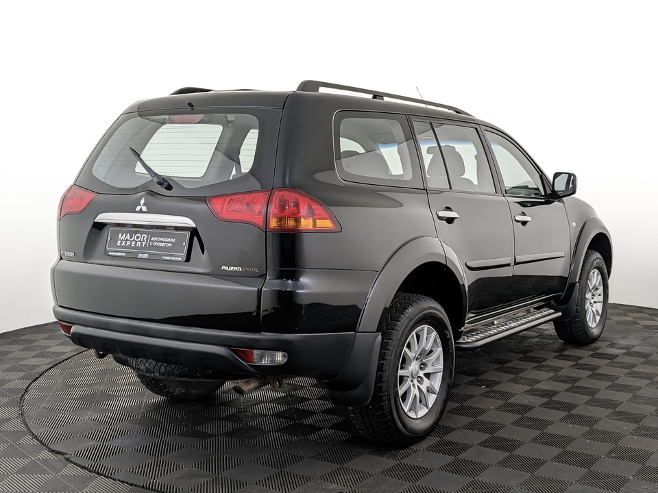 car-card-slide Mitsubishi Pajero Sport 2012 105 935км фото №5