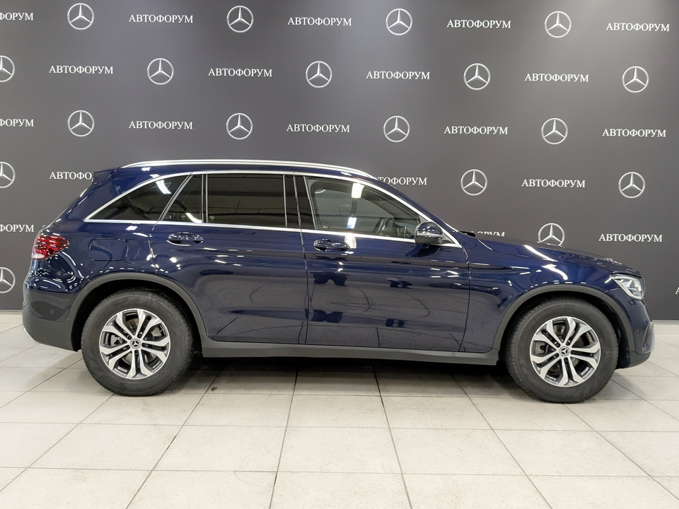 car-card-slide Mercedes-Benz GLC 2021 111 181км фото №4