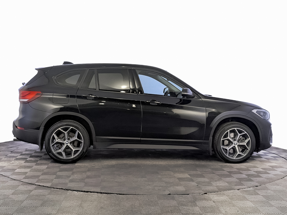 car-card-slide BMW X1 2020 67 542км фото №4