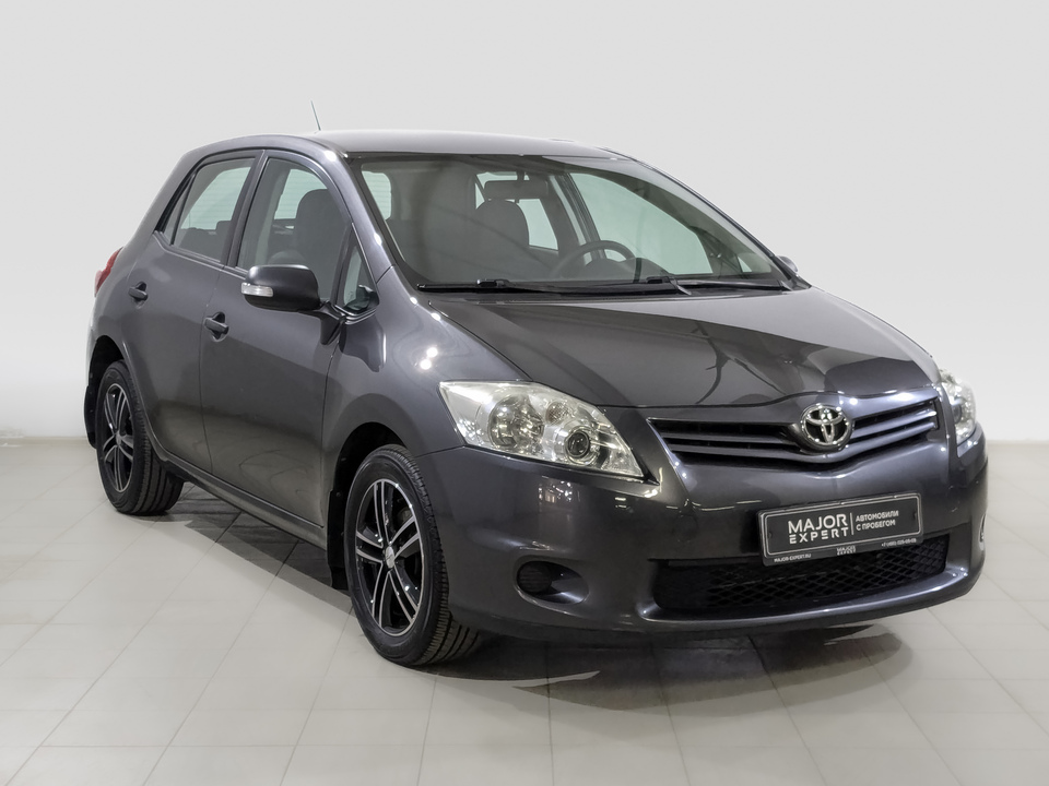 Toyota Auris 2010 72 602км фото №3