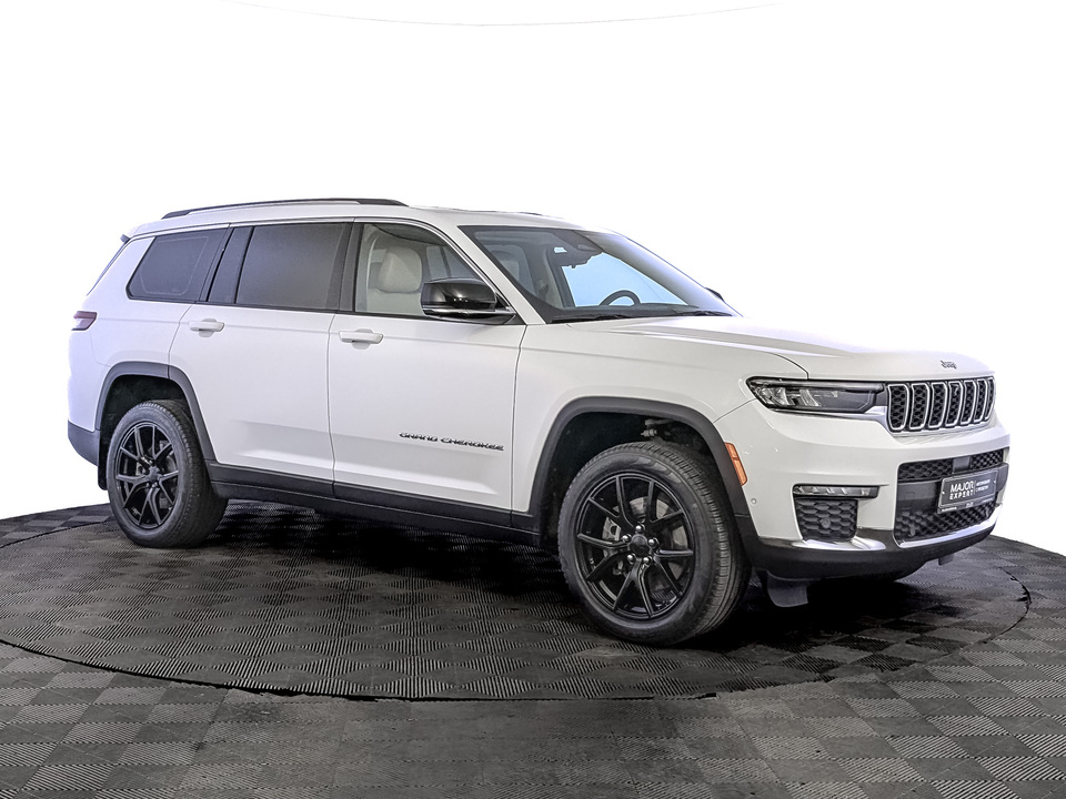 Jeep Grand Cherokee 2022 67 525км фото №3