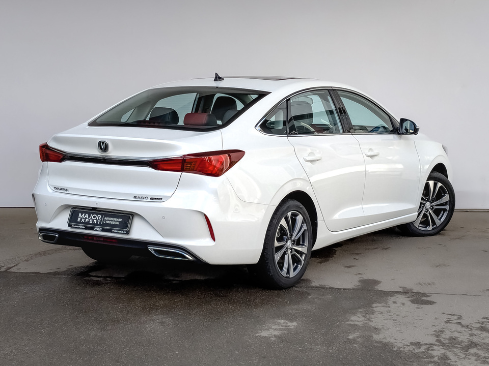 car-card-slide Changan Eado plus 2023 22 085км фото №5