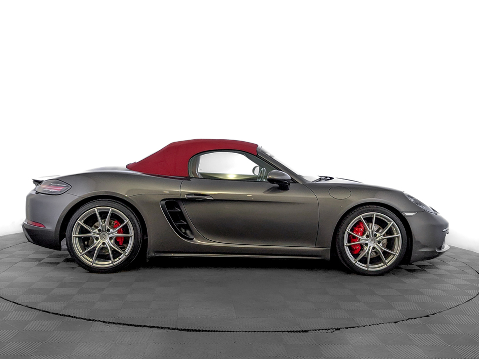 Porsche 718 2017 34 290км фото №4