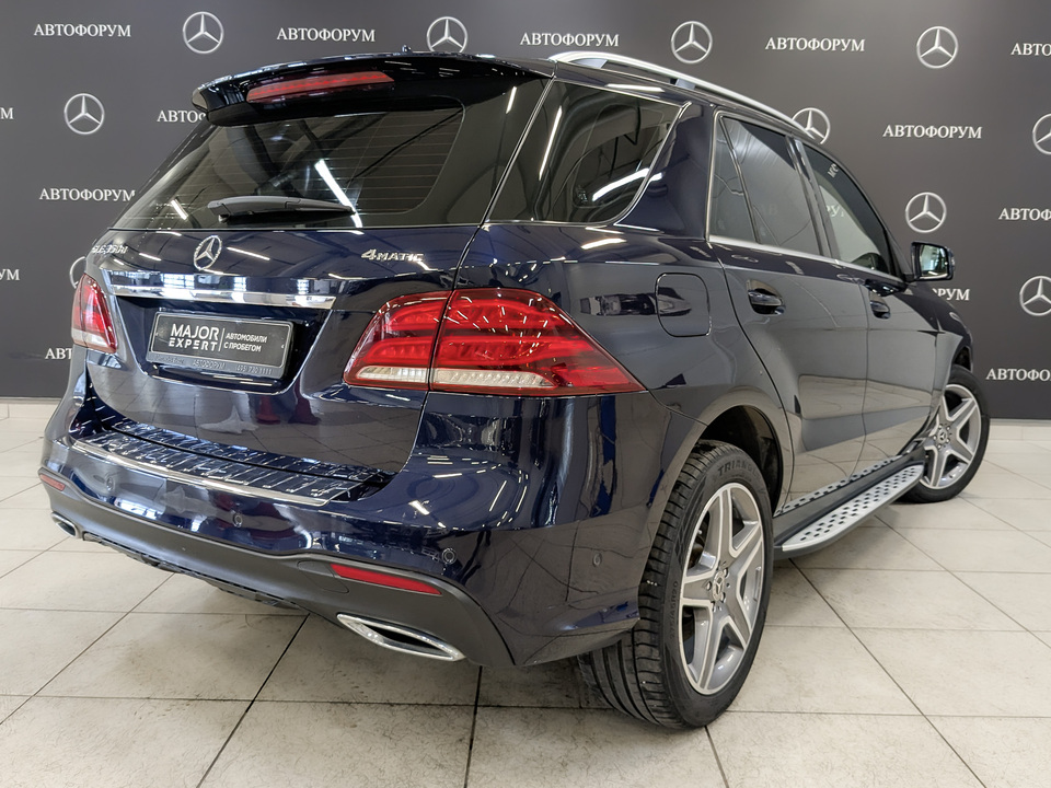 car-card-slide Mercedes-Benz GLE 2017 77 379км фото №5