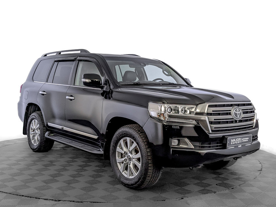 car-card-slide Toyota Land Cruiser 200 2020 136 625км фото №3