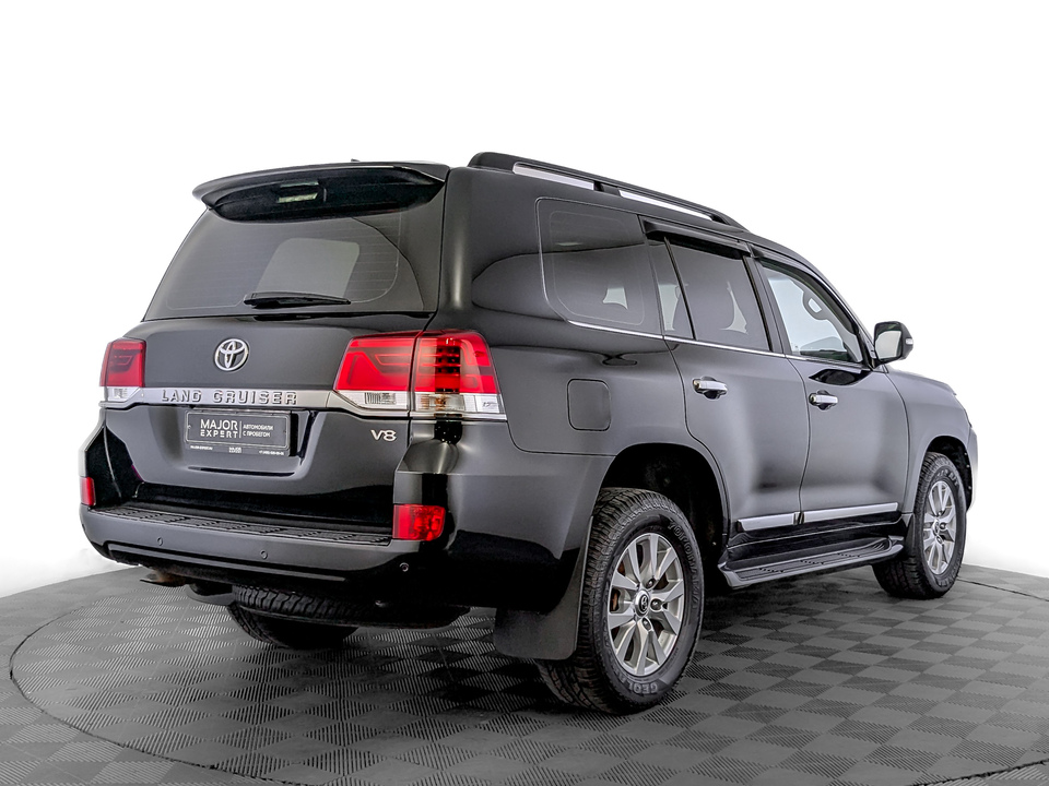 car-card-slide Toyota Land Cruiser 200 2020 136 625км фото №5
