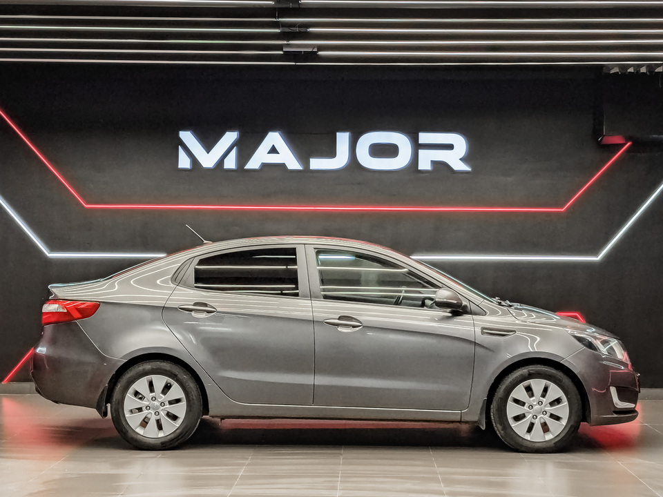 car-card-slide Kia Rio 2014 150 378км фото №4