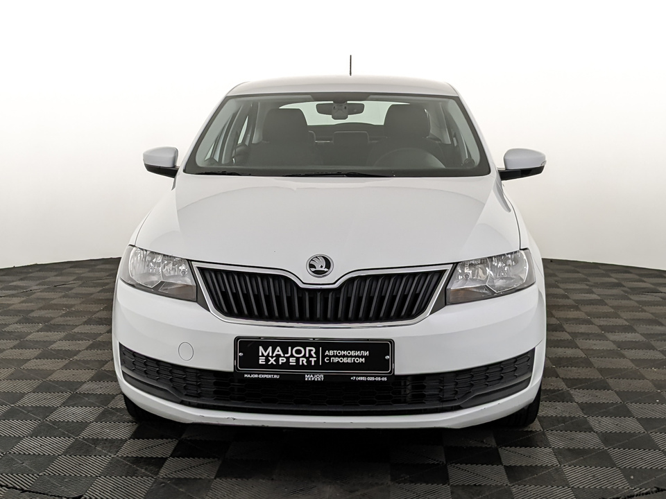 car-card-slide Skoda Rapid 2019 161 541км фото №2